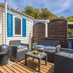 Holiday home Mobilhome 6 Personnes *