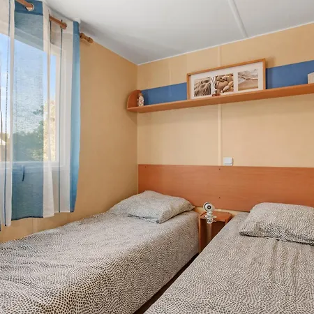 Holiday home Mobilhome 6 Personnes *