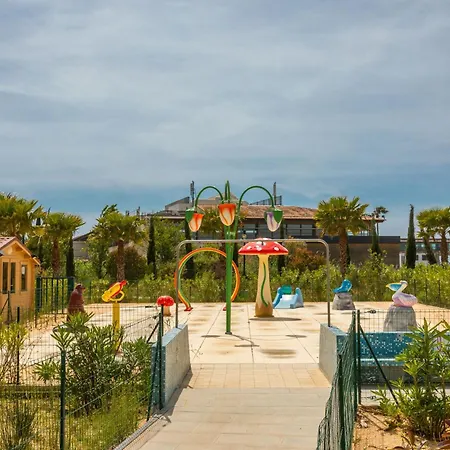 Mobilhome 6 Personnes * Ιέρ